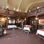 Hotel Le Relais Du Marquis 3*