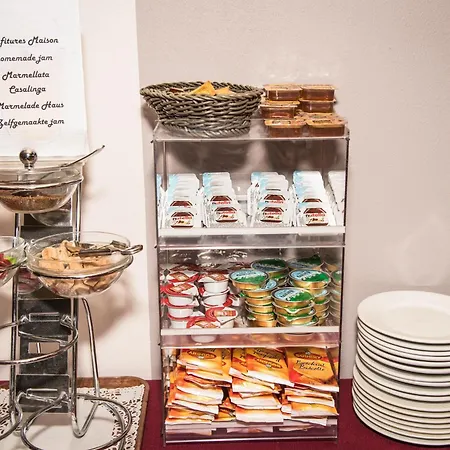 Le Relais Du Marquis Hotell 3*