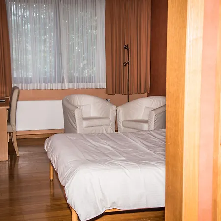 Le Relais Du Marquis Hotel Ittre